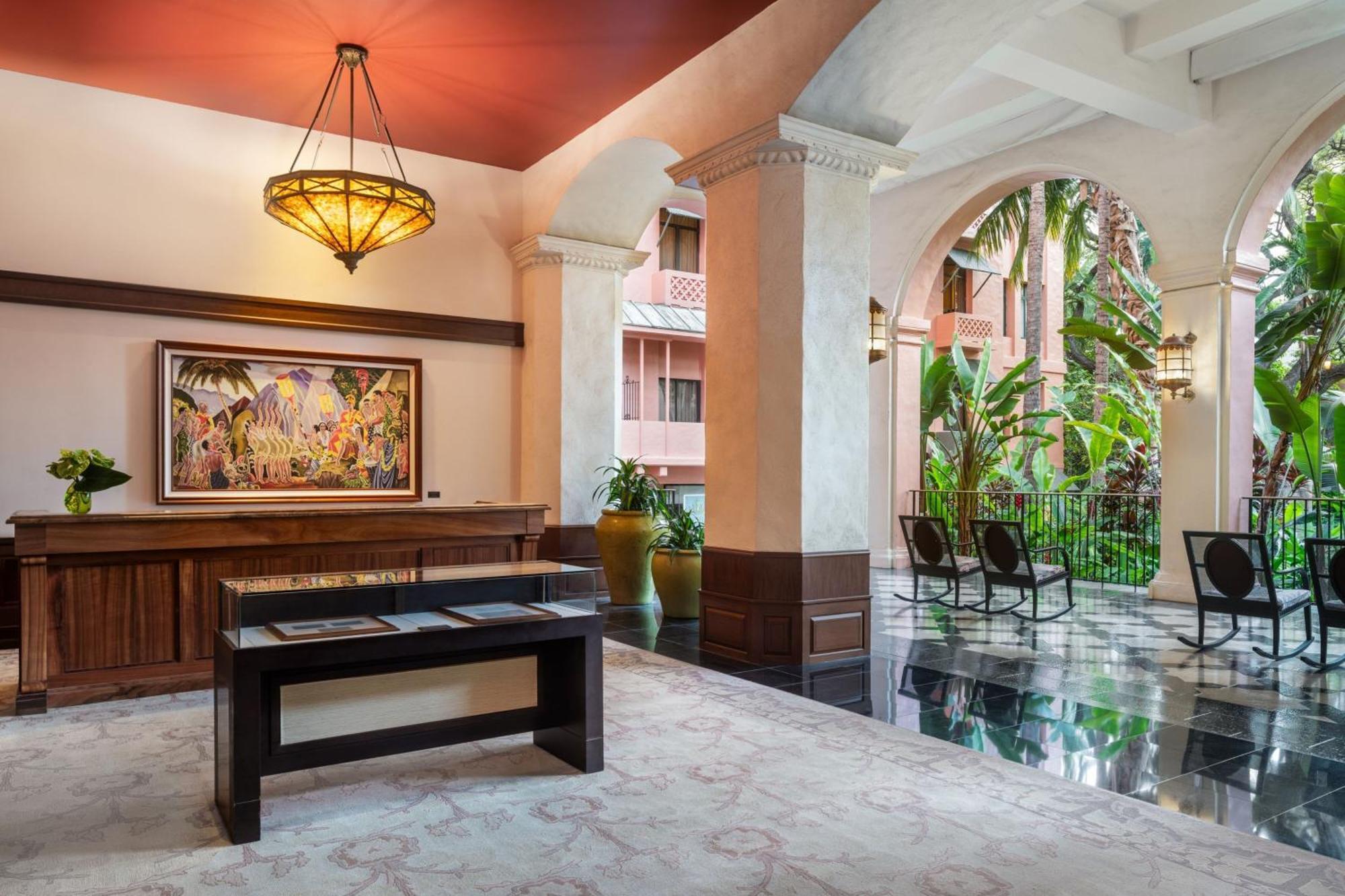 The Royal Hawaiian, A Luxury Collection Resort, Waikiki Гонолулу Экстерьер фото