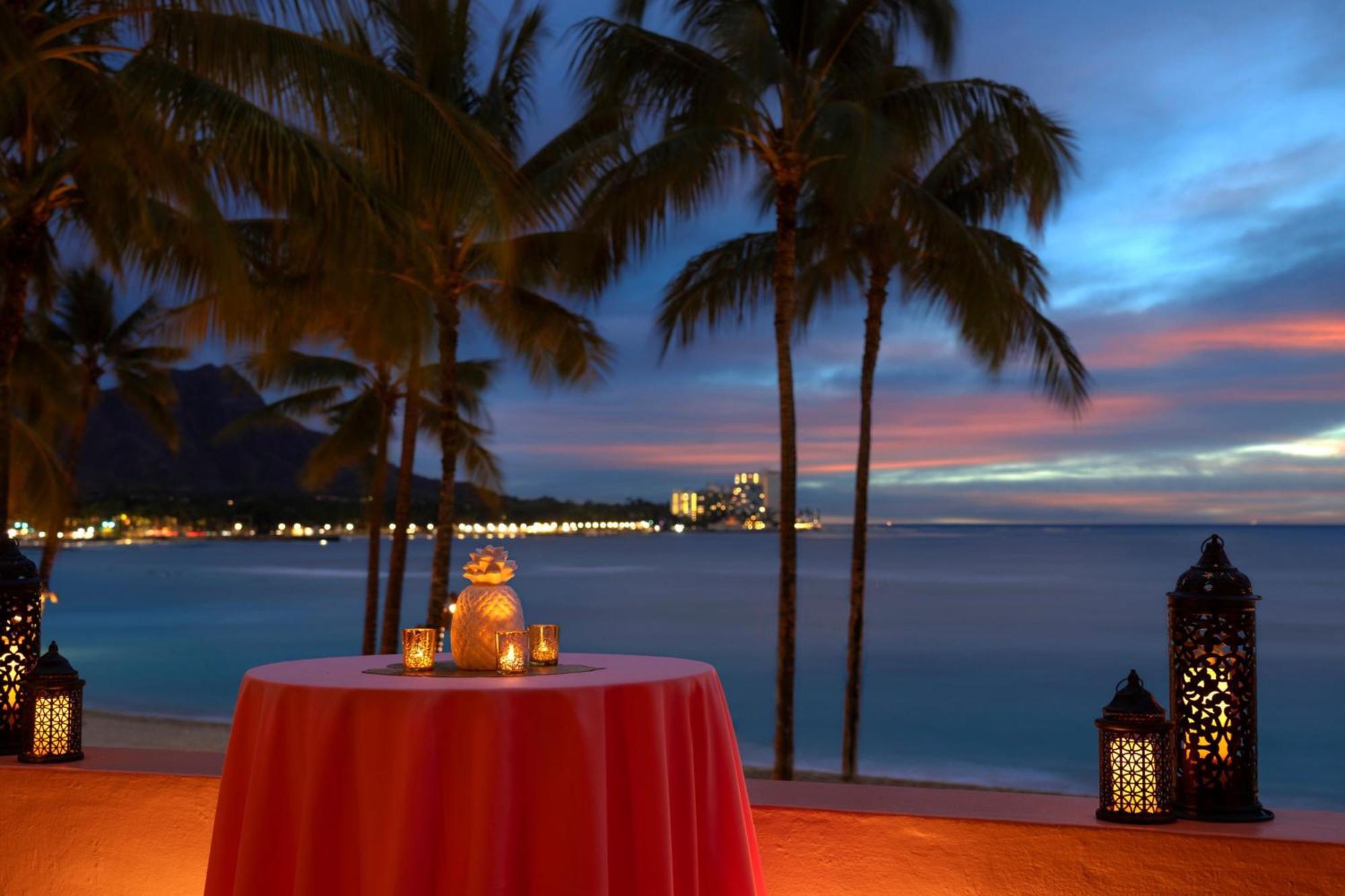 The Royal Hawaiian, A Luxury Collection Resort, Waikiki Гонолулу Экстерьер фото