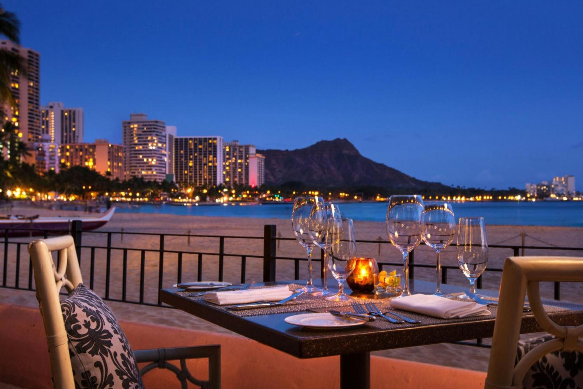 The Royal Hawaiian, A Luxury Collection Resort, Waikiki Гонолулу Экстерьер фото