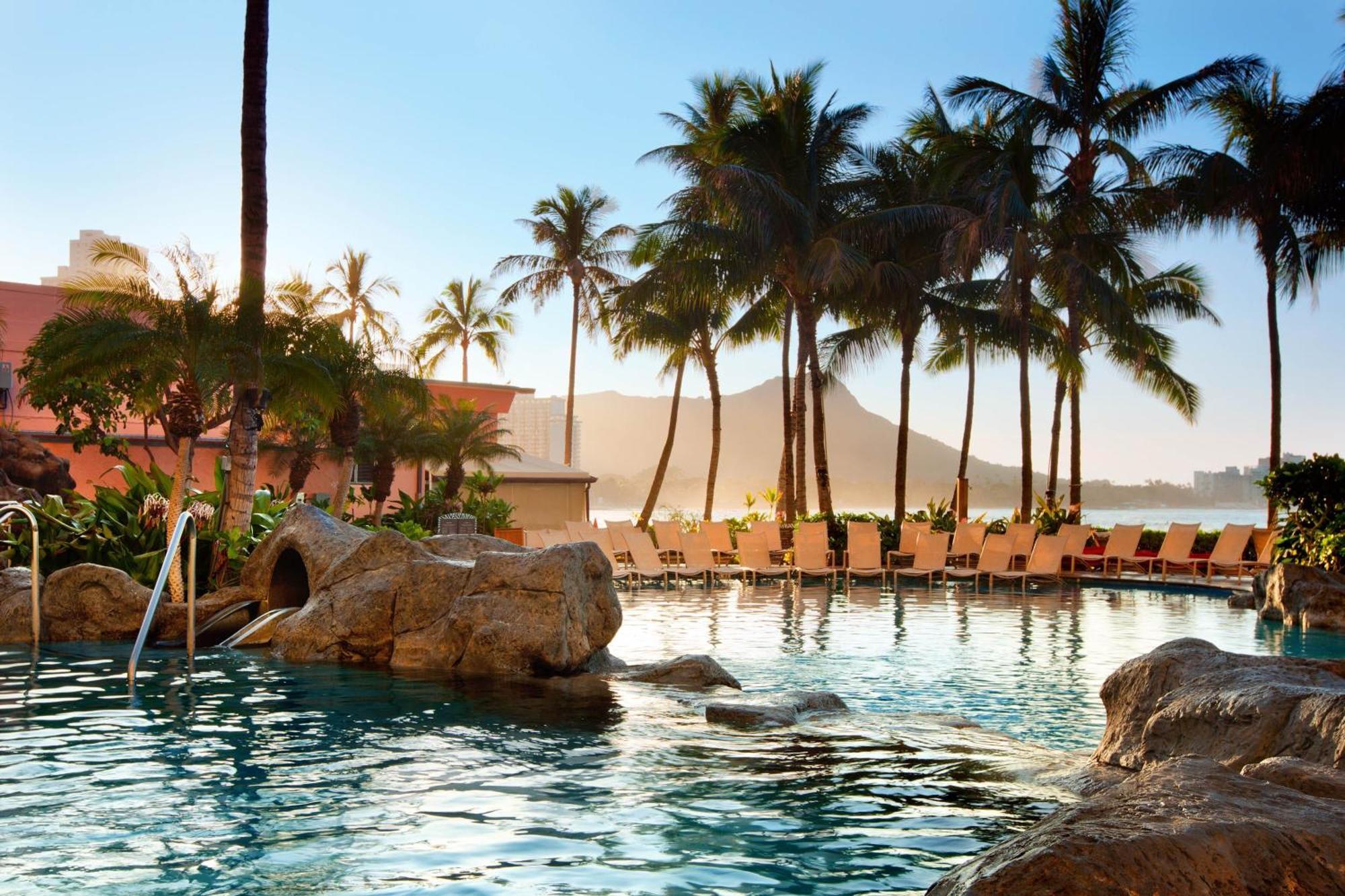The Royal Hawaiian, A Luxury Collection Resort, Waikiki Гонолулу Экстерьер фото